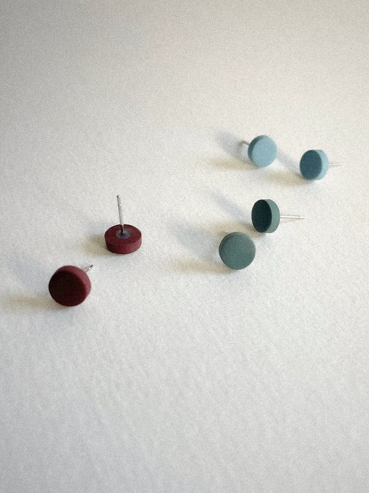 micro earrings