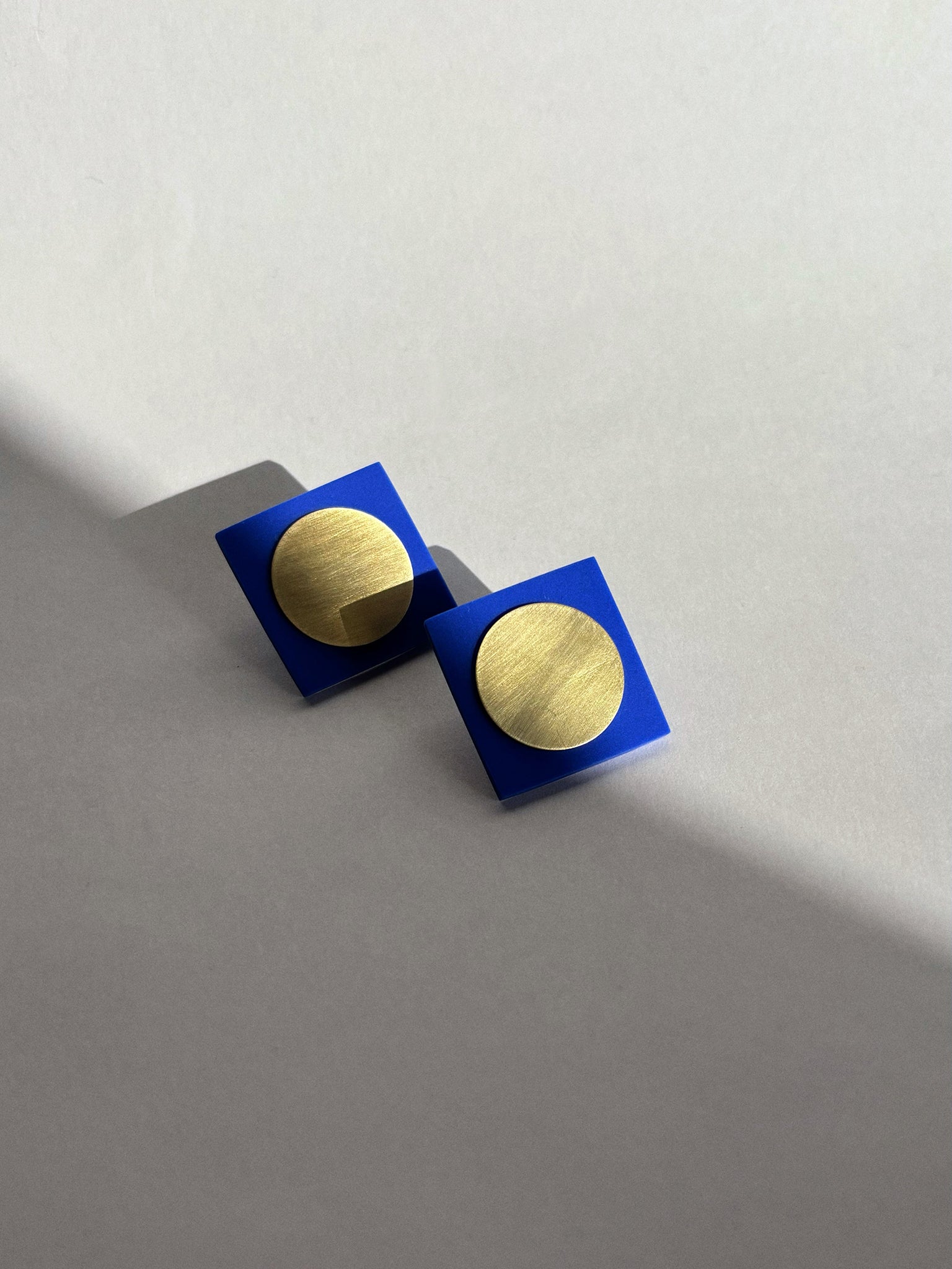 square mini earrings